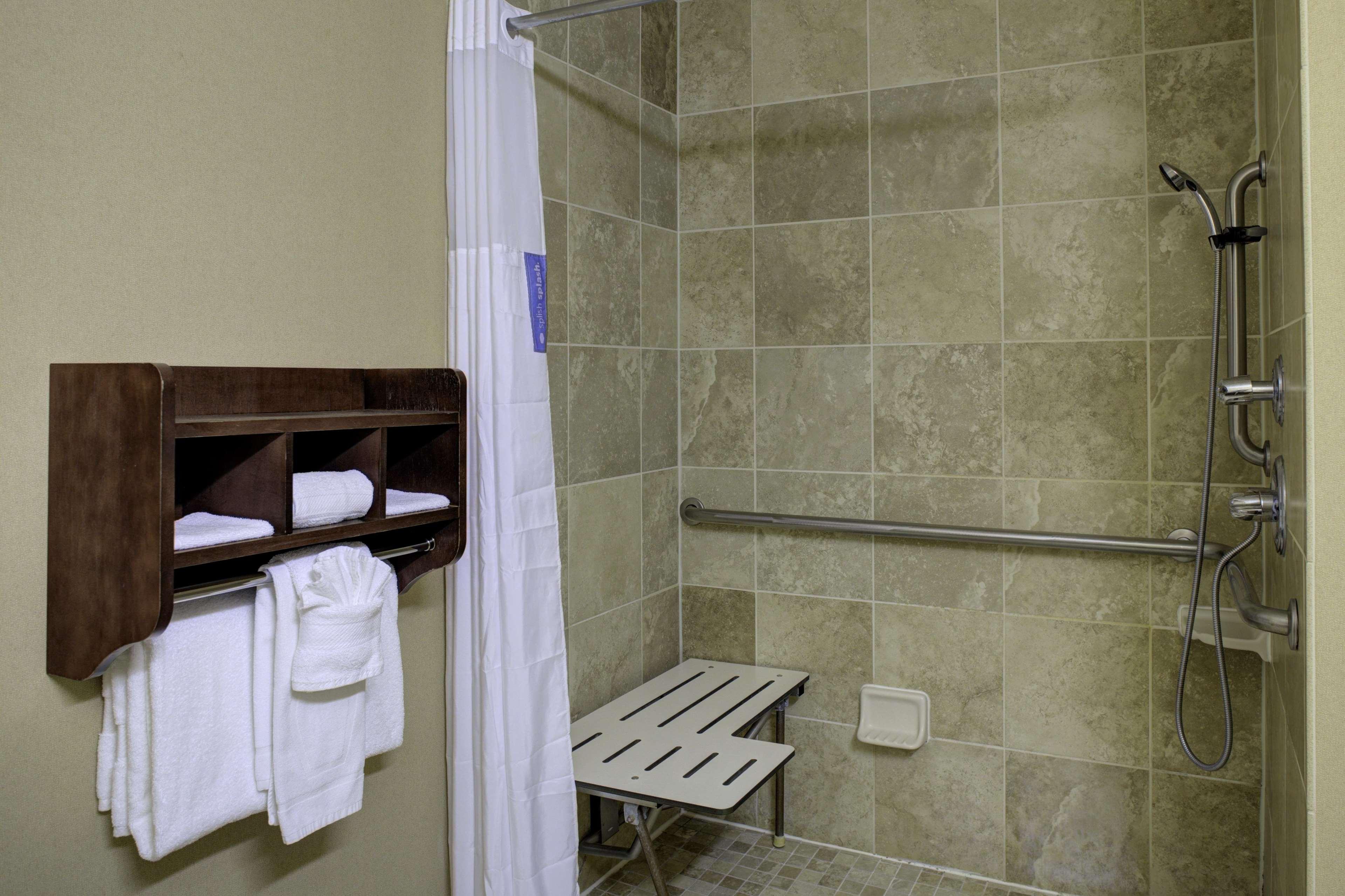 Hampton Inn Elkhorn Lake Geneva Area Dış mekan fotoğraf