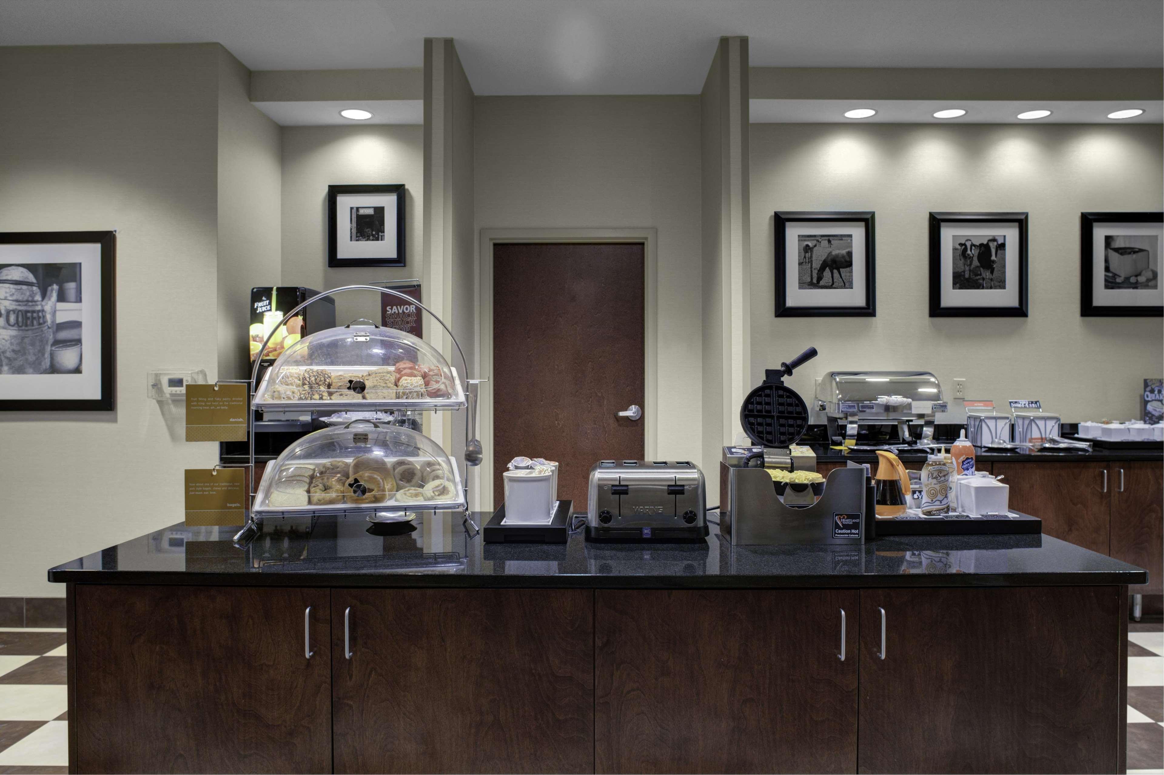 Hampton Inn Elkhorn Lake Geneva Area Dış mekan fotoğraf
