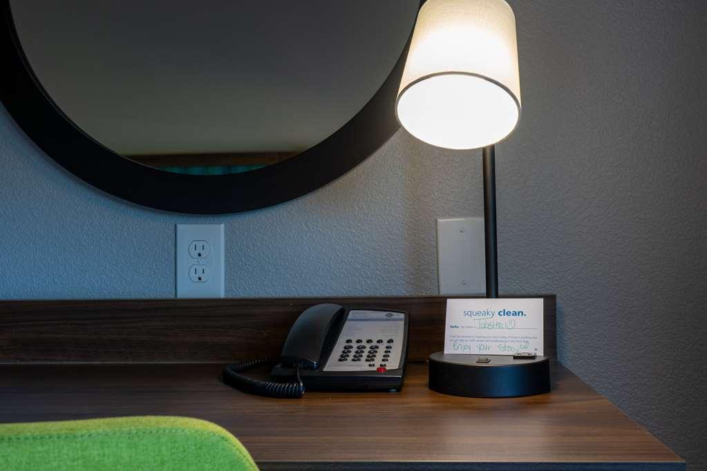 Hampton Inn Elkhorn Lake Geneva Area Oda fotoğraf