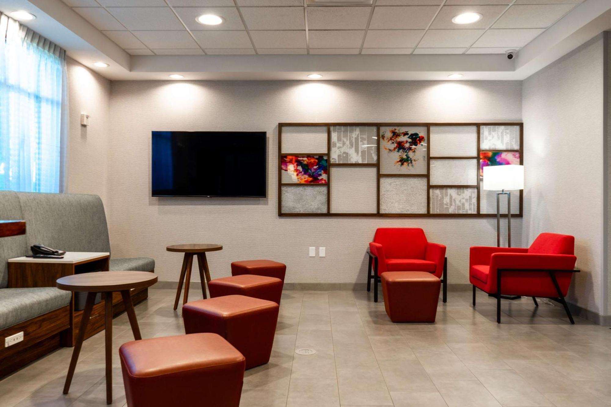 Hampton Inn Elkhorn Lake Geneva Area Dış mekan fotoğraf
